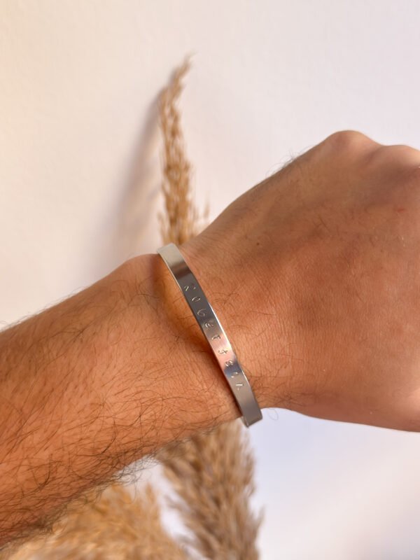 Pulsera Plateada - Grabada a mano 6mm Ideal para chico - Imagen 6