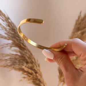Pulsera Dorada - Grabada a mano 6mm Ideal para chico