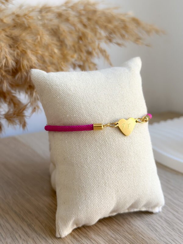 Pulsera Kai con corazón grabado a mano - Imagen 3