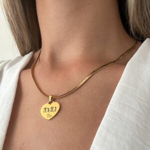 Collar Corazón grabado manuscrito