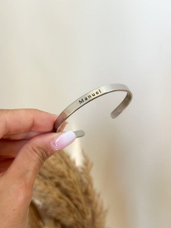 Pulsera Plateada - Grabado laser 6mm Ideal para chicos - Imagen 4
