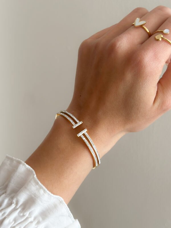 Pulsera blanca con brillos - Imagen 4