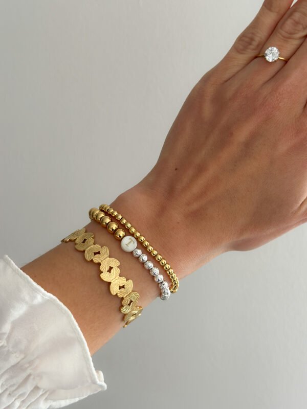 Pulsera Nácar de cuentitas acero inoxidable y piedra volcánica - Imagen 4