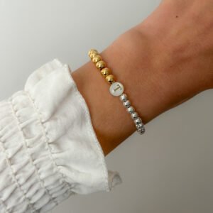 Pulsera Nácar de cuentitas acero inoxidable y piedra volcánica