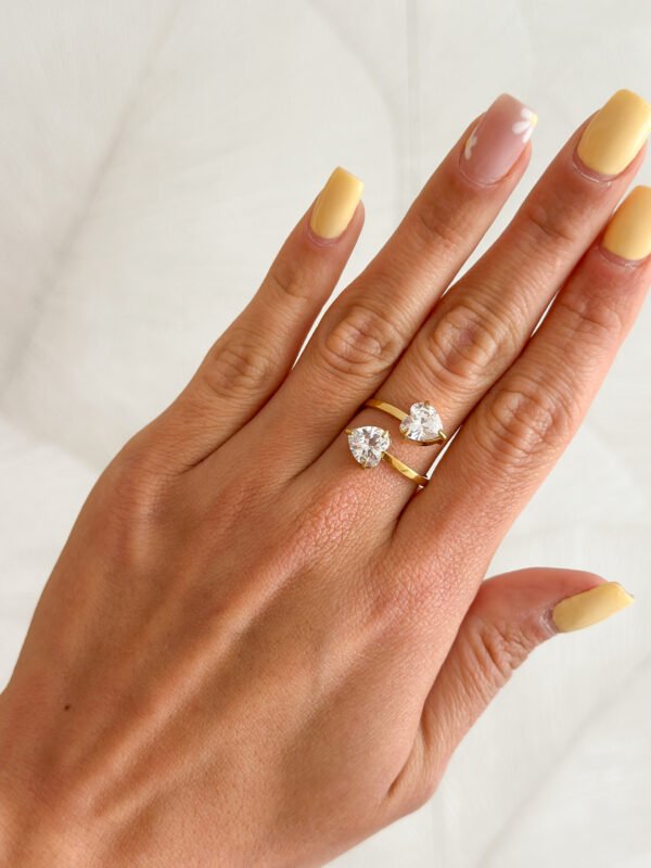 Anillo doble piedra de corazón brillante - Imagen 2