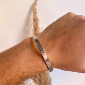 Pulsera Plateada - Grabada a mano 6mm - Hombre