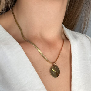 Collar Dorado con Doble Plaquita - Grabado a mano