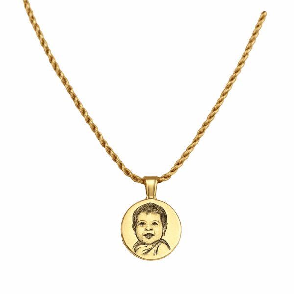 Collar Redondo con retrato