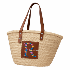 Capazo con inicial de florecitas bordadas