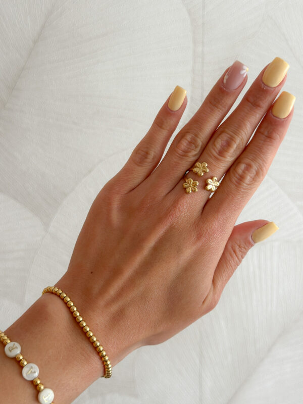 Anillo tres flores - Imagen 3