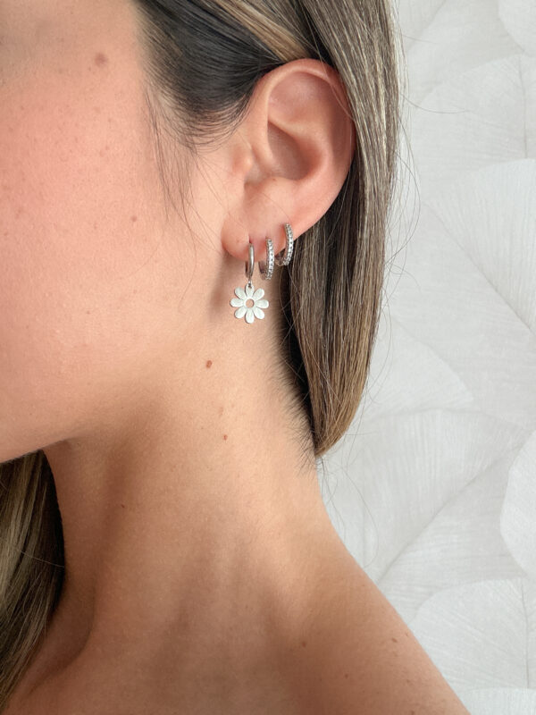Pendientes flores plateadas - Imagen 2
