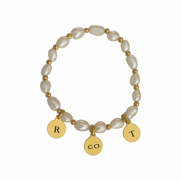 Pulsera perlas naturales con medallas personalizadas