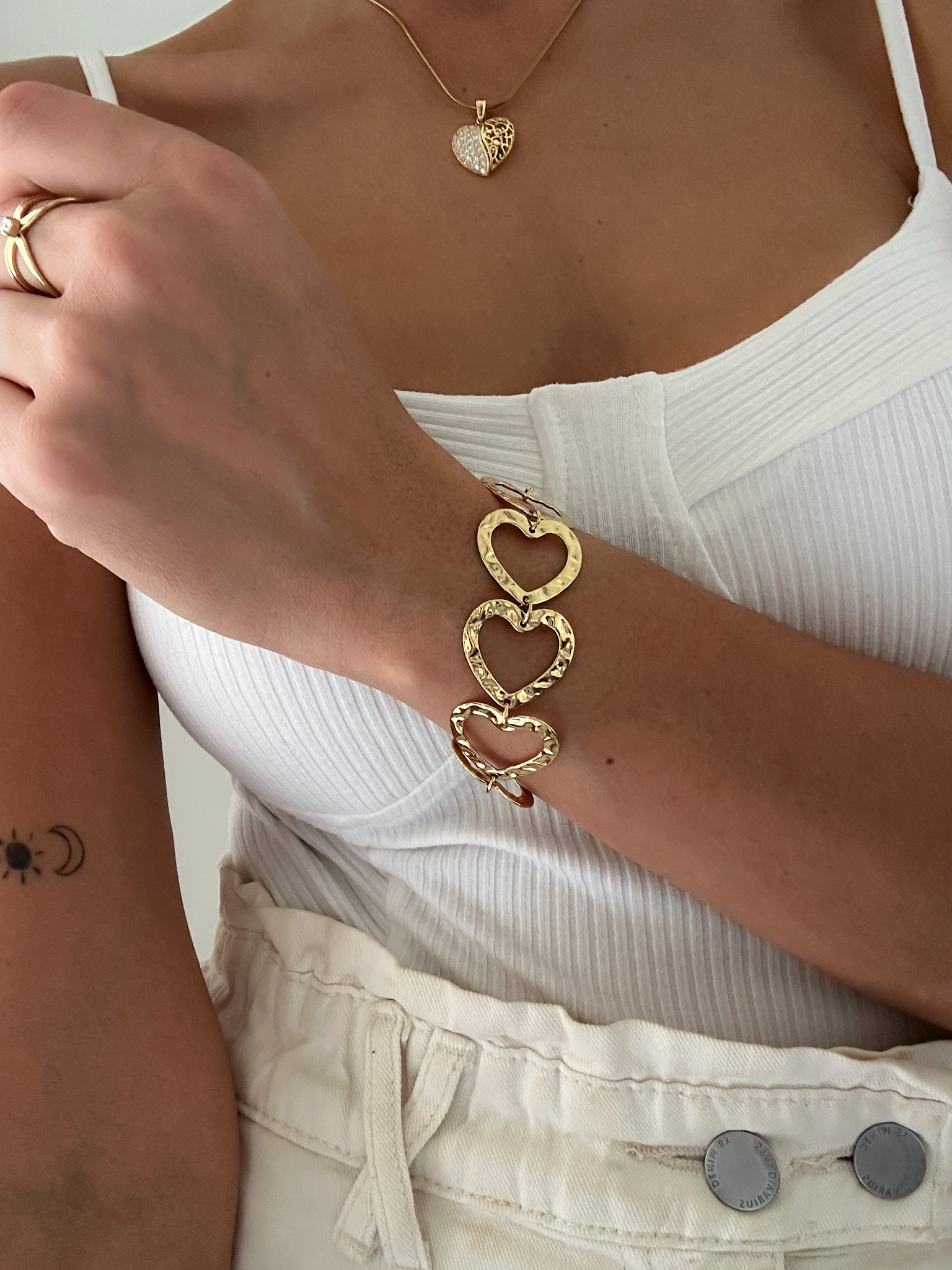 Pulsera corazones golpeados - Imagen 3