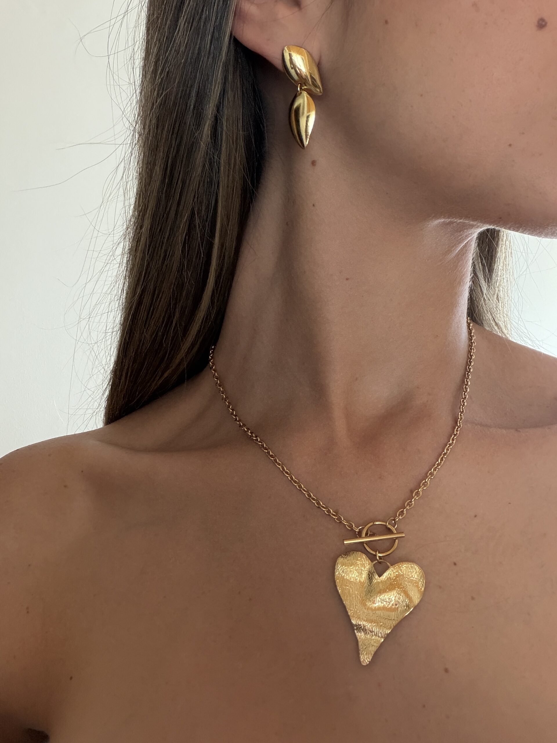 Collar corazón dorado acero inoxidable - Imagen 3